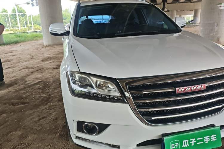 Used Haval H2 2016 Red Label 1.5T Automatic Two-Wheel Drive Prestige Model Right Front Headlight