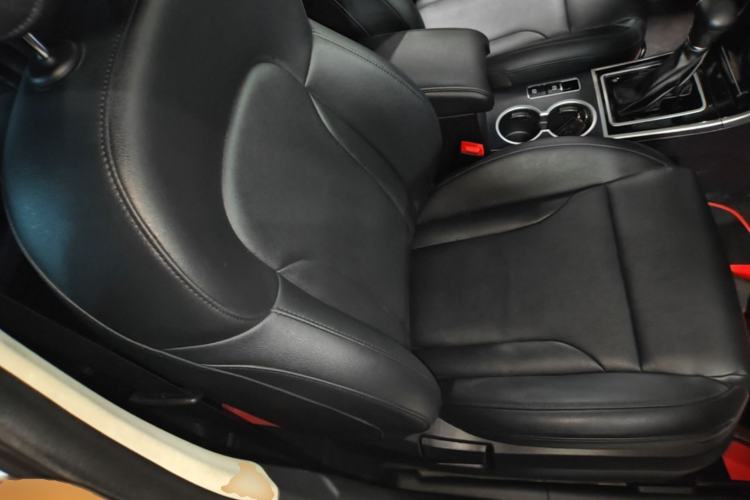 Used Haval H2 2016 Red-Label 1.5T Automatic Two-Wheel Drive Luxury Model Right Front Seat