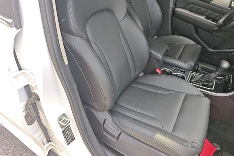 Used Haval H2 2016 Red-Label 1.5T Automatic Two-Wheel Drive Luxury Model Right Front Seat