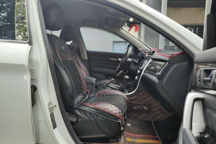 Used Haval H2 2016 Red Label 1.5T Automatic Two-Wheel Drive Elite Model Right Front Seat