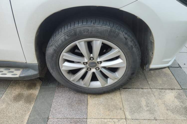 Used Haval H2 2016 Red-Label 1.5T Manual Two-Wheel Drive Luxury Model Right Front Wheel Hub