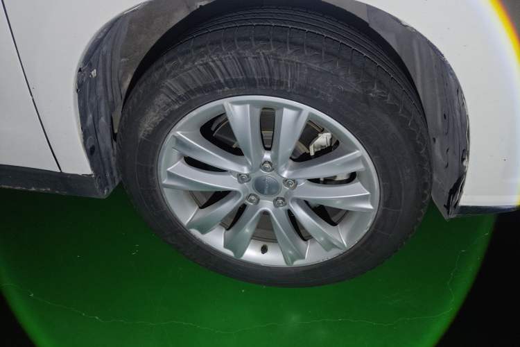 Used Haval H2 2016 Red-Label 1.5T Automatic Two-Wheel Drive Luxury Model Right Front Wheel Hub