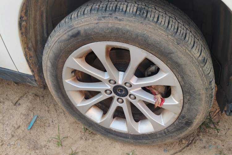Used Haval H2 2016 Red-Label 1.5T Manual Two-Wheel Drive Luxury Model Right Front Wheel Hub