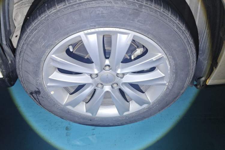Used Haval H2 2016 Red-Label 1.5T Automatic Two-Wheel Drive Luxury Model Right Front Wheel Hub