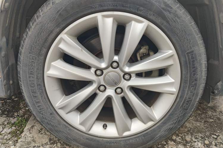 Used Haval H2 2016 Red Label 1.5T Automatic Two-Wheel Drive Elite Model Right Front Wheel Hub