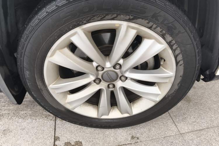 Used Haval H2 2016 Red-Label 1.5T Manual Two-Wheel Drive Luxury Model Right Front Wheel Hub
