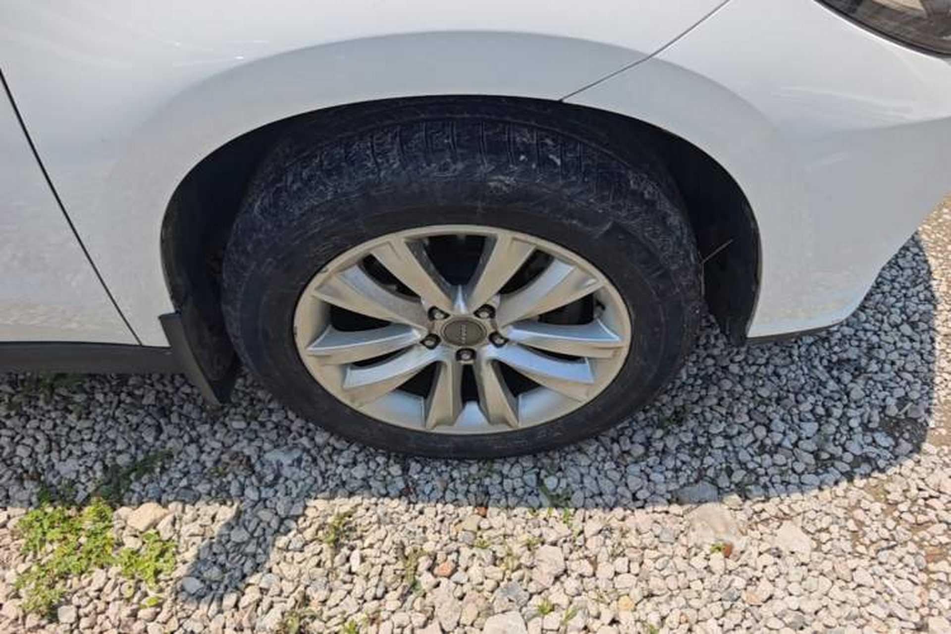Used Haval H2 2016 Red-Label 1.5T Automatic Two-Wheel Drive Luxury Model Right Front Wheel Hub