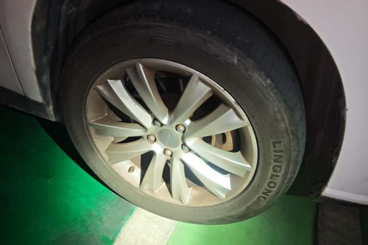 Used Haval H2 2016 Red-Label 1.5T Automatic Two-Wheel Drive Luxury Model Right Front Wheel Hub