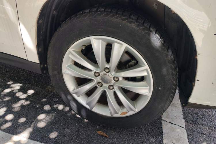 Used Haval H2 2016 Red-Label 1.5T Automatic Two-Wheel Drive Luxury Model Right Front Wheel Hub