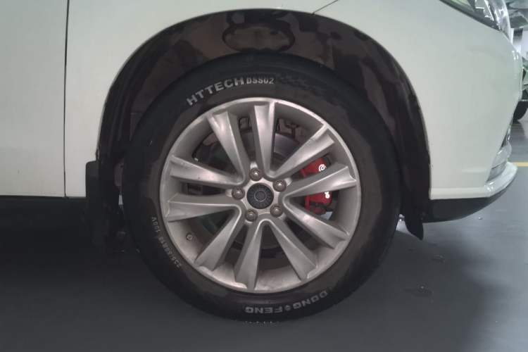Used Haval H2 2016 Red-Label 1.5T Manual Two-Wheel Drive Comfort Model Right Front Wheel Hub