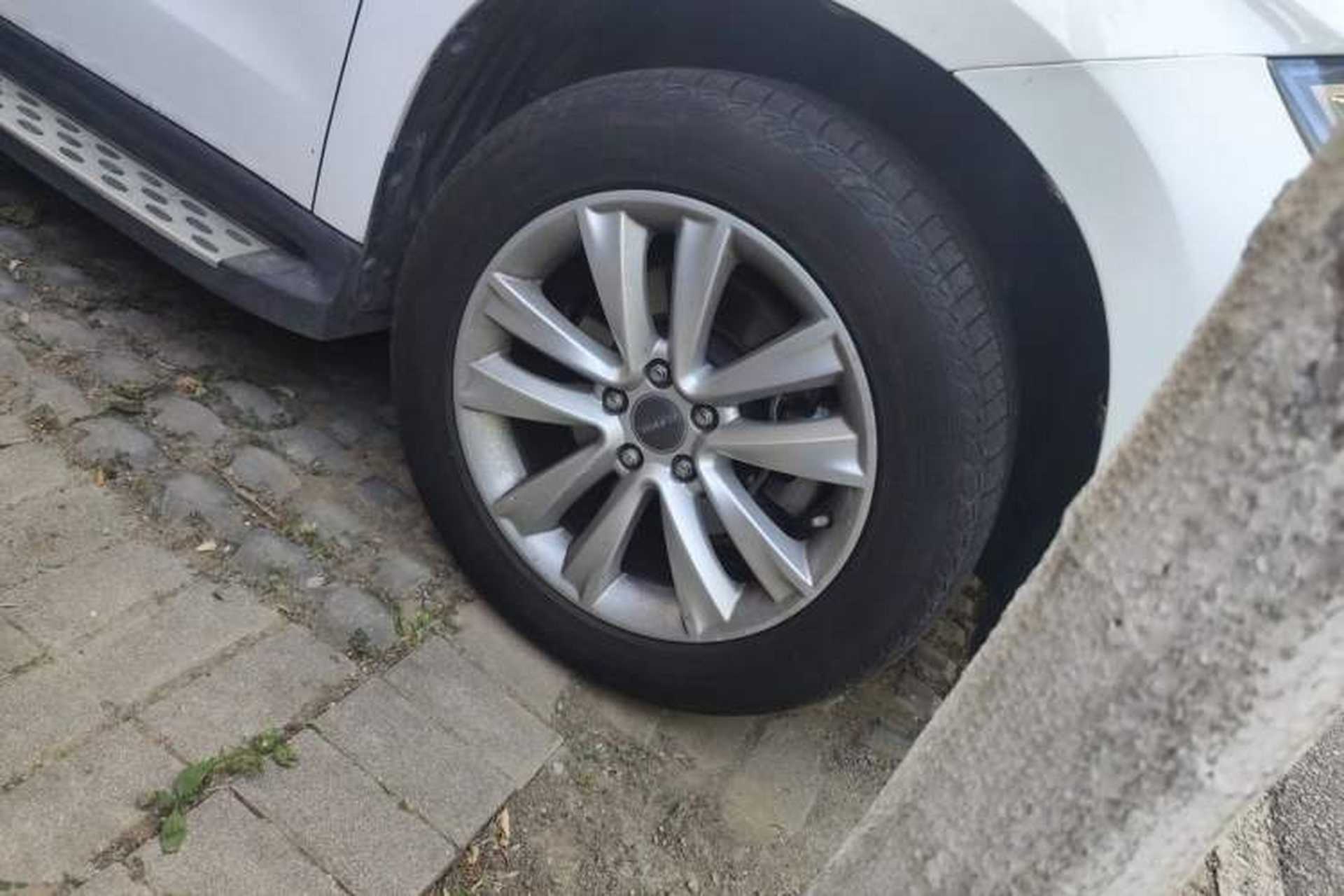 Used Haval H2 2016 Red-Label 1.5T Automatic Two-Wheel Drive Luxury Model Right Front Wheel Hub