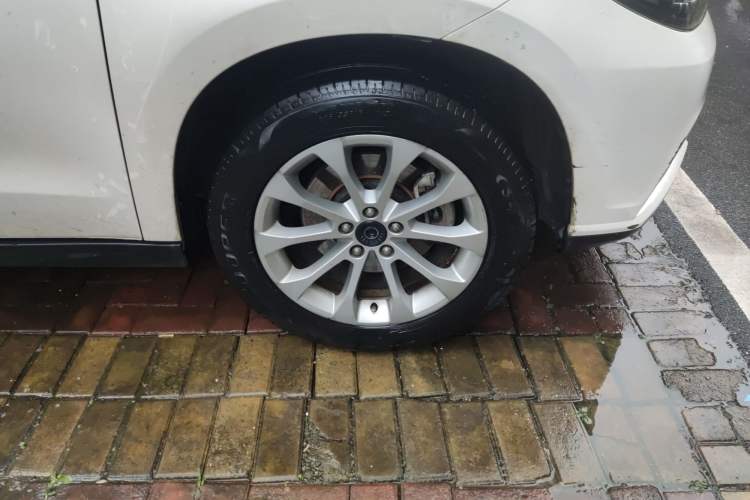 Used Haval H2 2016 Red-Label 1.5T Automatic Two-Wheel Drive Luxury Model Right Front Wheel Hub