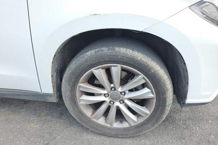 Used Haval H2 2016 Red-Label 1.5T Automatic Two-Wheel Drive Luxury Model Right Front Wheel Hub