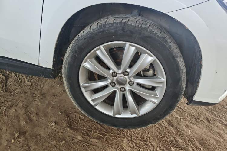 Used Haval H2 2016 Red Label 1.5T Automatic Two-Wheel Drive Prestige Model Right Front Wheel Hub