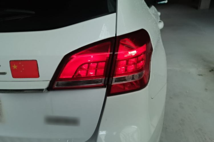 Used Haval H2 2016 Red-Label 1.5T Automatic Two-Wheel Drive Luxury Model Right Rear Taillight