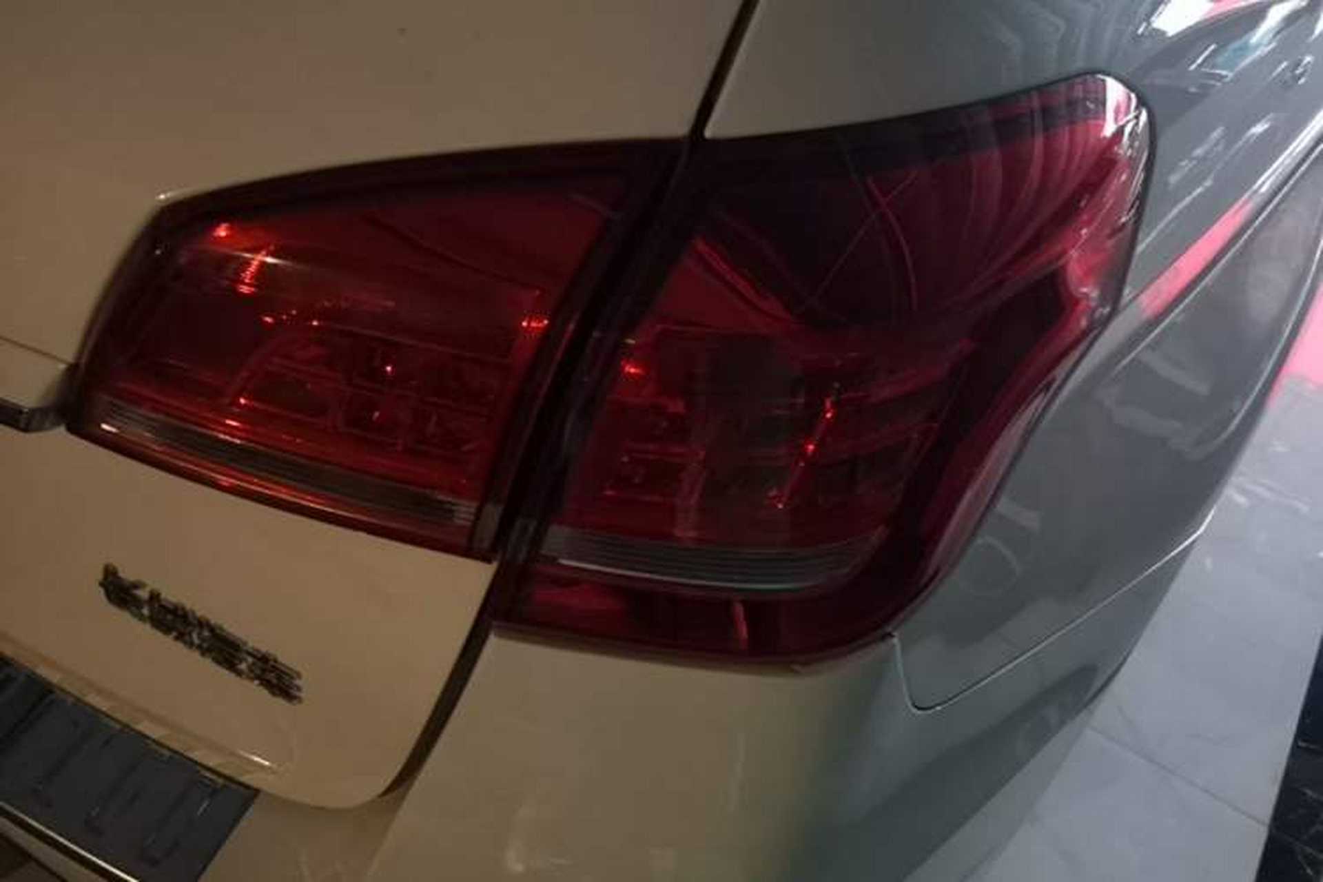 Used Haval H2 2016 Red-Label 1.5T Manual Two-Wheel Drive Luxury Model Right Rear Taillight