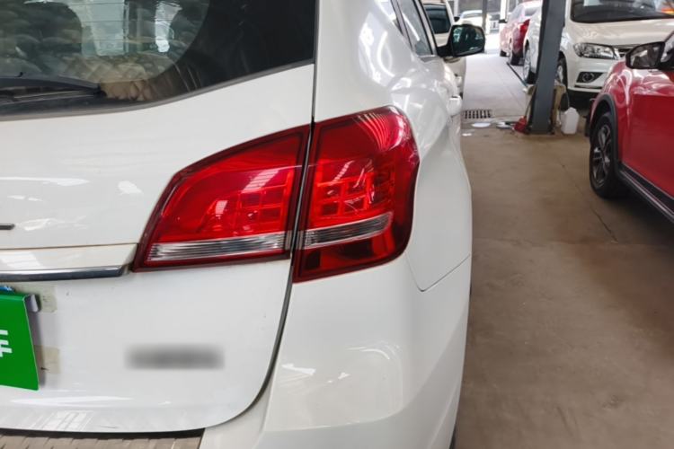 Used Haval H2 2016 Red Label 1.5T Manual Two-Wheel Drive Elite Model Right Rear Taillight