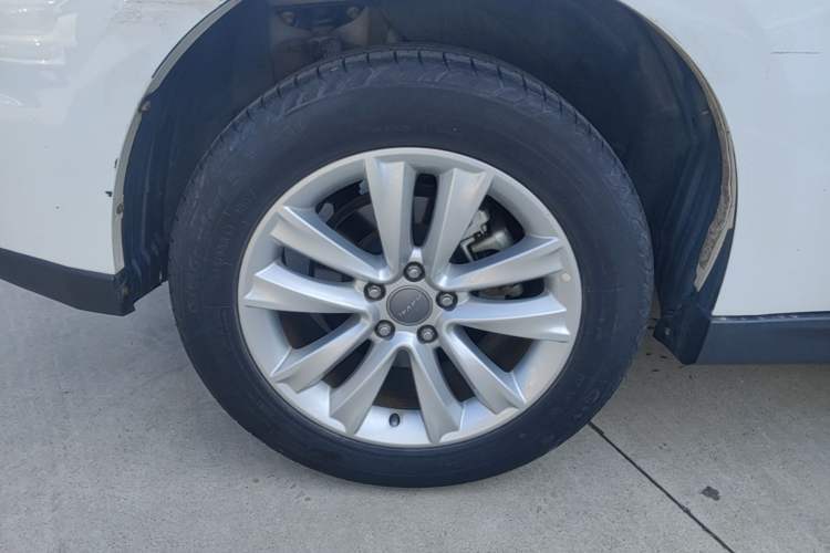 Used Haval H2 2016 Red Label 1.5T Automatic Two-Wheel Drive Elite Model Right Rear Wheel Hub
