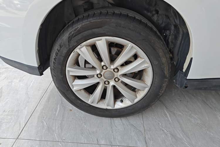 Used Haval H2 2016 Red-Label 1.5T Automatic Two-Wheel Drive Luxury Model Right Rear Wheel Hub