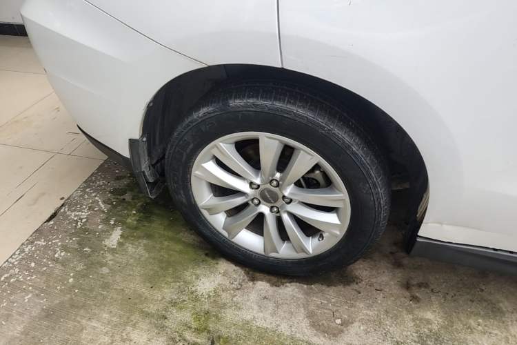 Used Haval H2 2016 Red-Label 1.5T Automatic Two-Wheel Drive Luxury Model Right Rear Wheel Hub