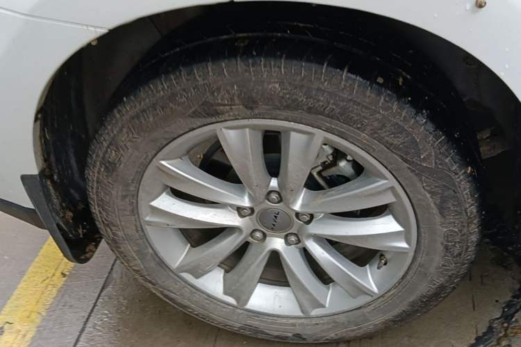 Used Haval H2 2016 Red-Label 1.5T Automatic Two-Wheel Drive Luxury Model Right Rear Wheel Hub