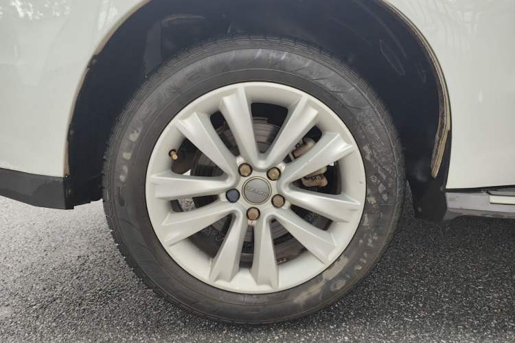 Used Haval H2 2016 Red Label 1.5T Automatic Two-Wheel Drive Elite Model Right Rear Wheel Hub
