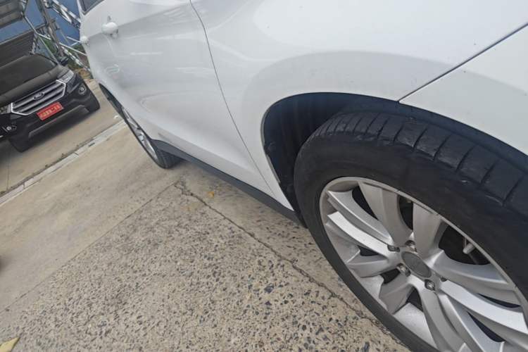 Used Haval H2 2016 Red-Label 1.5T Automatic Two-Wheel Drive Luxury Model Right Side Sill