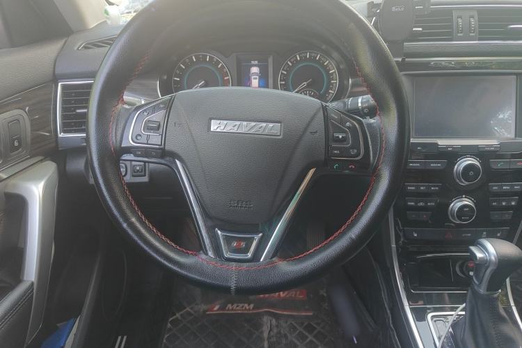 Used Haval H2 2016 Red-Label 1.5T Automatic Two-Wheel Drive Luxury Model Steering Wheel