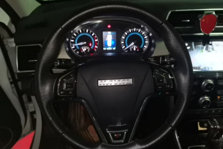 Used Haval H2 2016 Red-Label 1.5T Automatic Two-Wheel Drive Luxury Model Steering Wheel