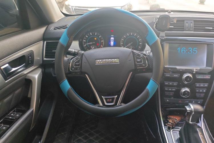 Used Haval H2 2016 Red-Label 1.5T Automatic Two-Wheel Drive Luxury Model Steering Wheel
