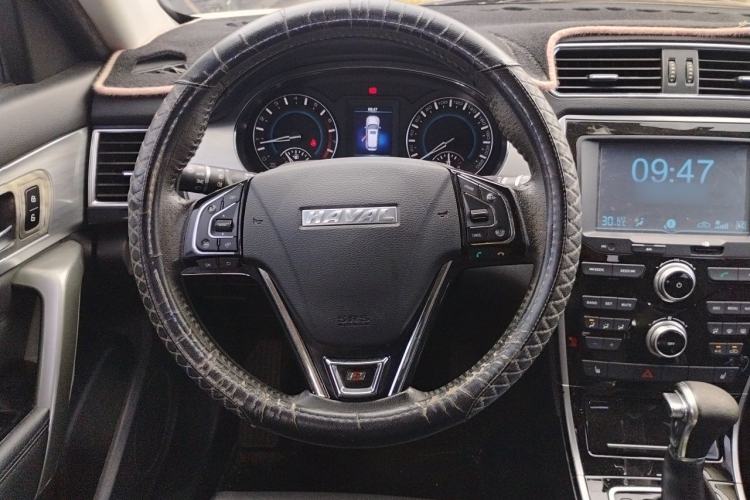 Used Haval H2 2016 Red Label 1.5T Automatic Two-Wheel Drive Elite Model Steering Wheel