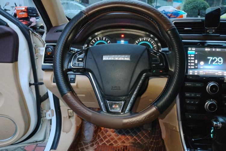 Used Haval H2 2016 Red Label 1.5T Automatic Two-Wheel Drive Elite Model Steering Wheel