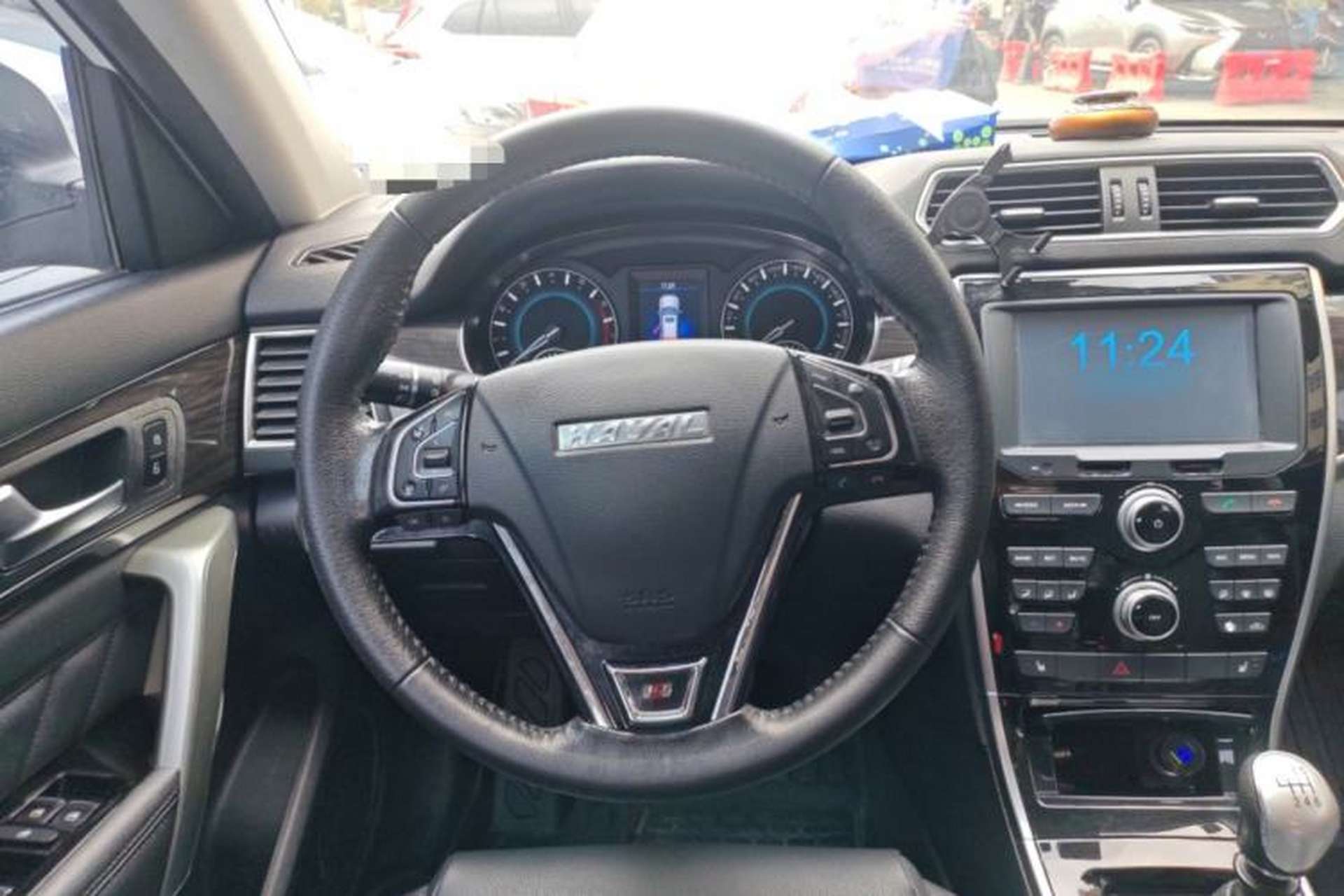 Used Haval H2 2016 Red Label 1.5T Manual Two-Wheel Drive Elite Model Steering Wheel