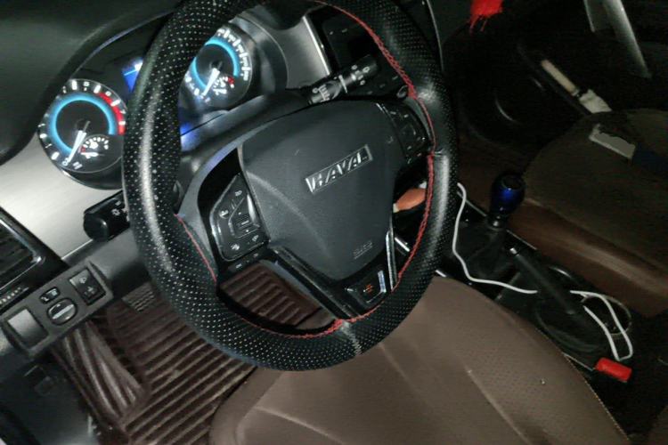 Used Haval H2 2016 Red-Label 1.5T Manual Two-Wheel Drive Comfort Model Steering Wheel