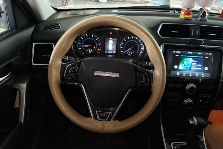 Used Haval H2 2016 Red-Label 1.5T Automatic Two-Wheel Drive Luxury Model Steering Wheel