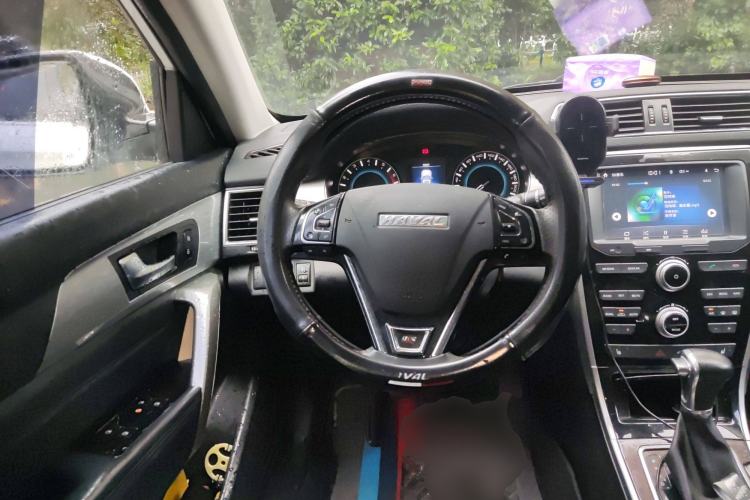Used Haval H2 2016 Red-Label 1.5T Automatic Two-Wheel Drive Luxury Model Steering Wheel