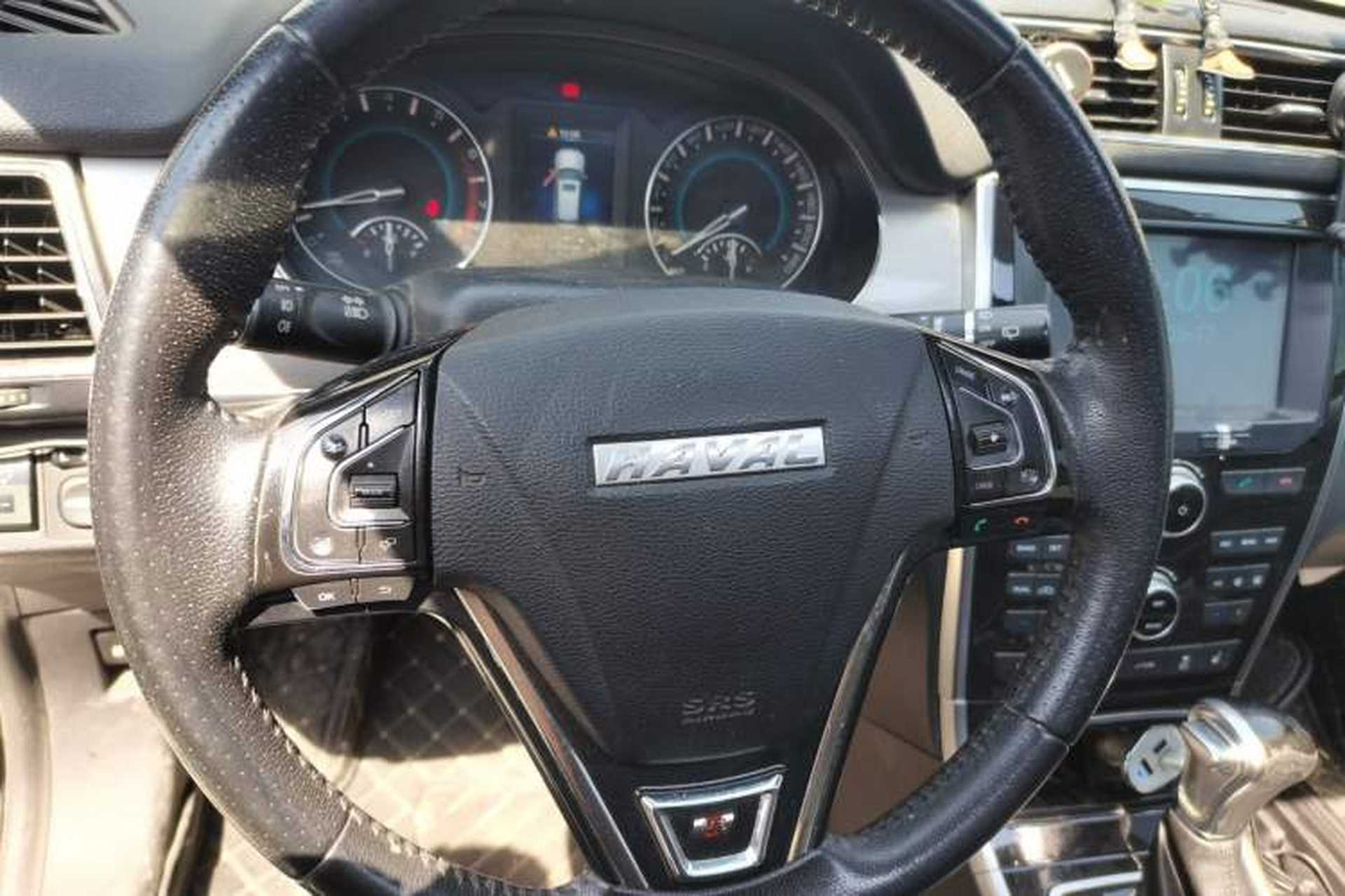 Used Haval H2 2016 Red-Label 1.5T Automatic Two-Wheel Drive Luxury Model Steering Wheel