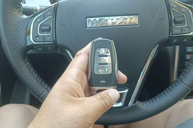 Used Haval H2 2016 Red Label 1.5T Manual Two-Wheel Drive Elite Model Vehicle Key