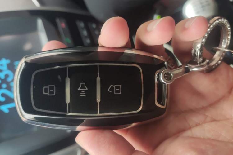 Used Haval H2 2016 Red Label 1.5T Automatic Two-Wheel Drive Elite Model Vehicle Key