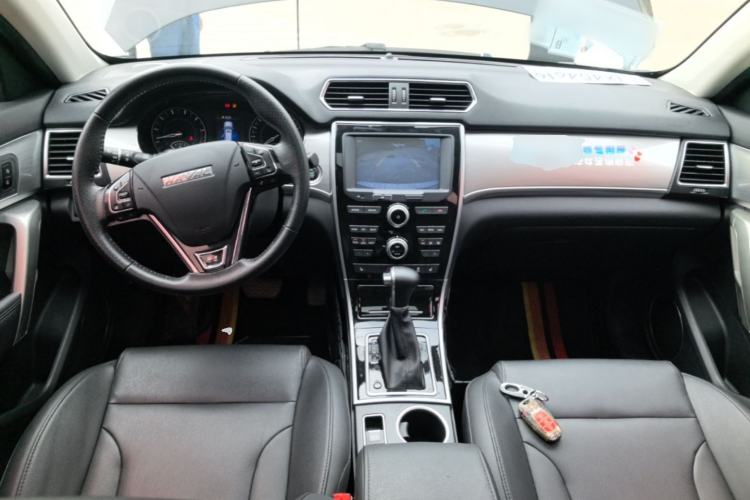 Used Haval H2 2017 Red-Label 1.5T Automatic Two-Wheel Drive Luxury Model Center Console