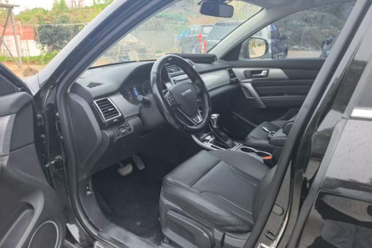 Used Haval H2 2017 Red-Label 1.5T Automatic Two-Wheel Drive Luxury Model Driver Seat