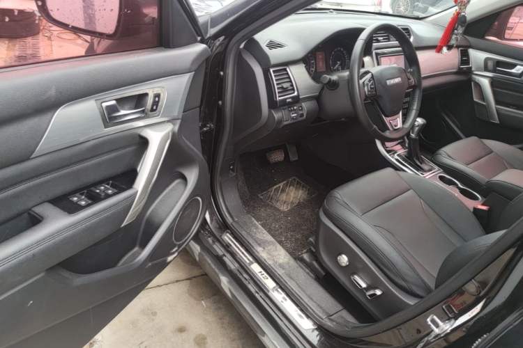Used Haval H2 2017 Red-Label 1.5T Automatic Two-Wheel Drive Luxury Model Driver Seat