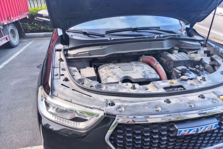 Used Haval H2 2017 Blue Label 1.5T Automatic Two-Wheel Drive Luxury Model Engine Bay Right