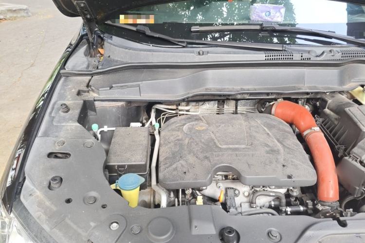 Used Haval H2 2017 Red-Label 1.5T Automatic Two-Wheel Drive Elite Model Engine Bay Right