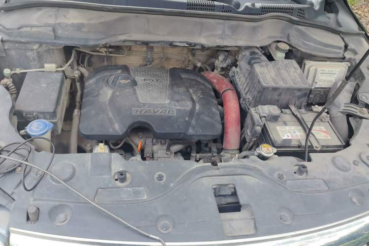 Used Haval H2 2017 Red-Label 1.5T Manual Two-Wheel Drive Luxury Model Engine Bay