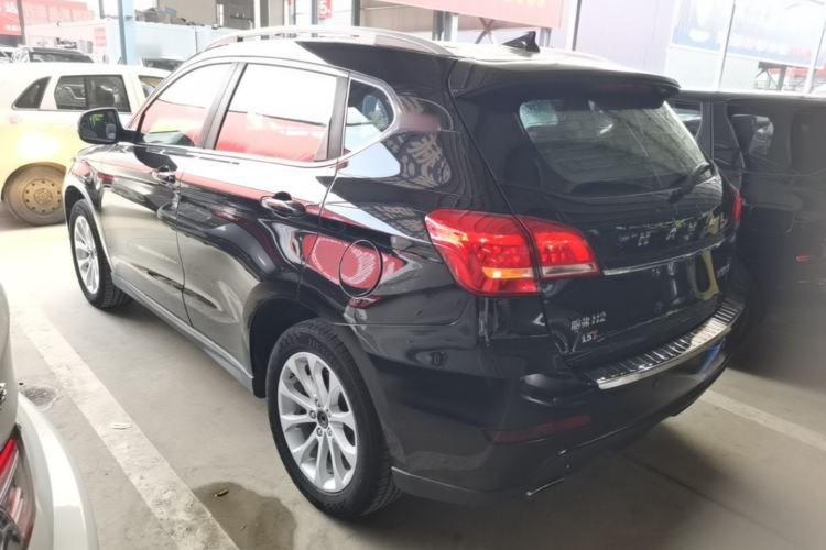 Used Haval H2 2017 Red-Label 1.5T Automatic Two-Wheel Drive Luxury Model Exterior 2