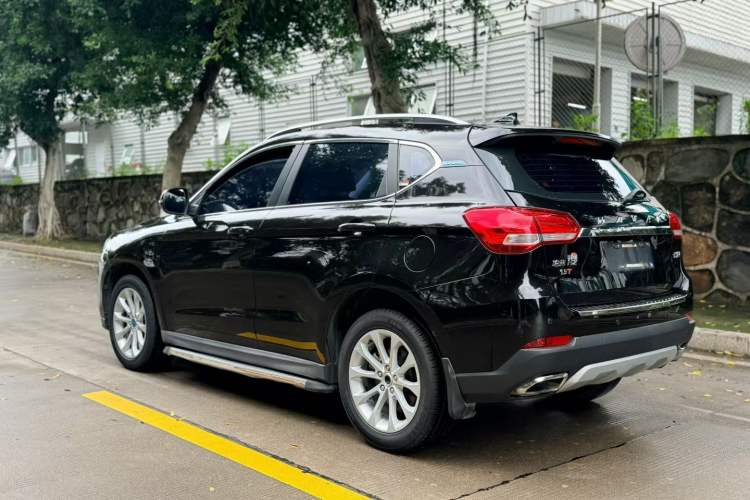 Used Haval H2 2017 Blue Label 1.5T Automatic Two-Wheel Drive Luxury Model Exterior 5