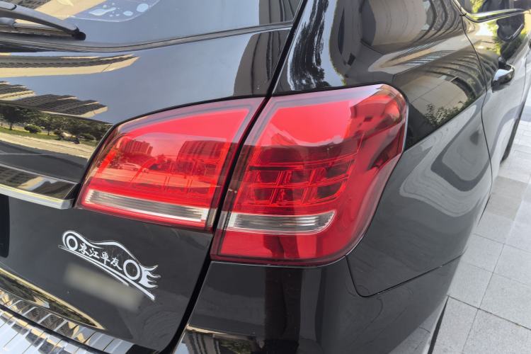 Used Haval H2 2017 Red-Label 1.5T Automatic Two-Wheel Drive Luxury Model Exterior 5