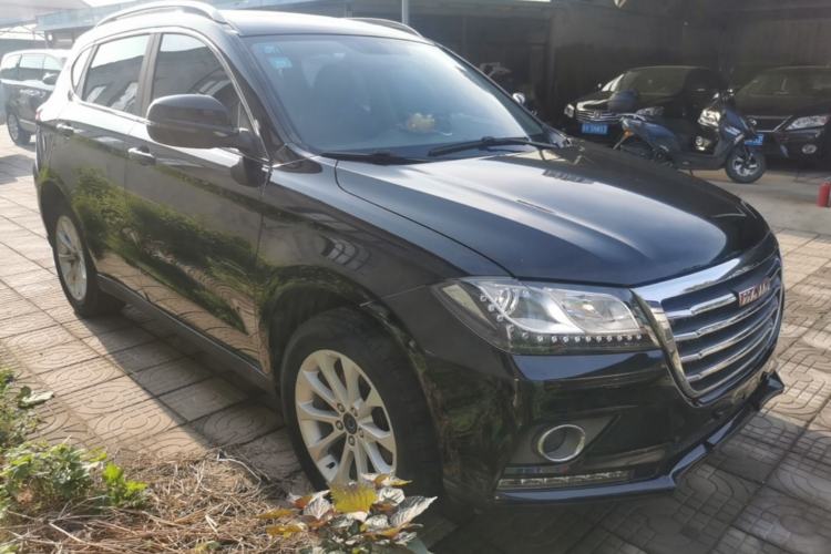Used Haval H2 2017 Red-Label 1.5T Manual Two-Wheel Drive Luxury Model Front Right 45 Deg