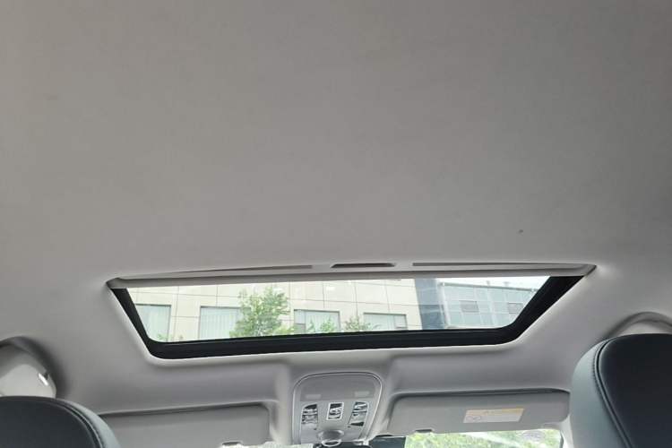 Used Haval H2 2017 Blue Label 1.5T Automatic Two-Wheel Drive Prestige Model Headliner